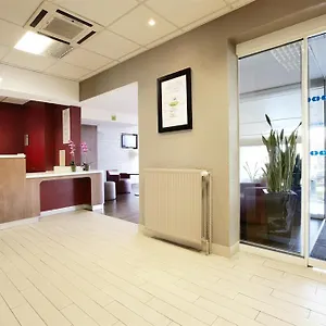 Campanile Centre Hotel Créteil
